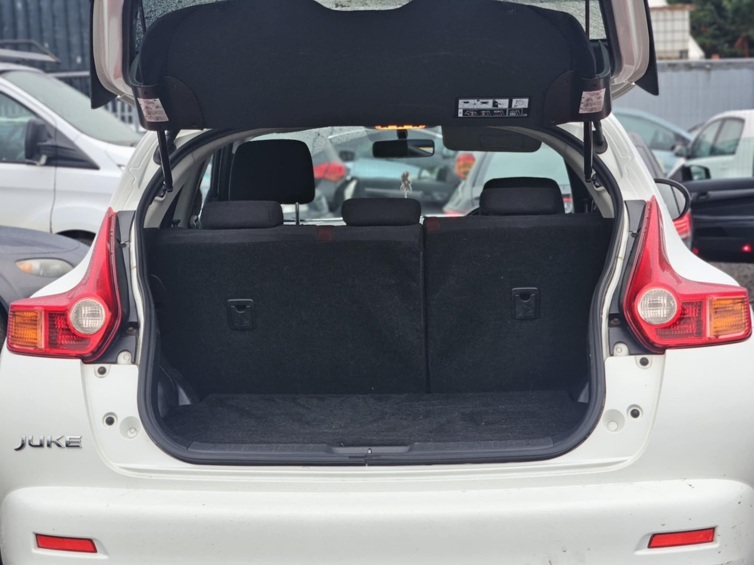 Used Nissan Juke 2011 for sale - 76377027: Photo 20