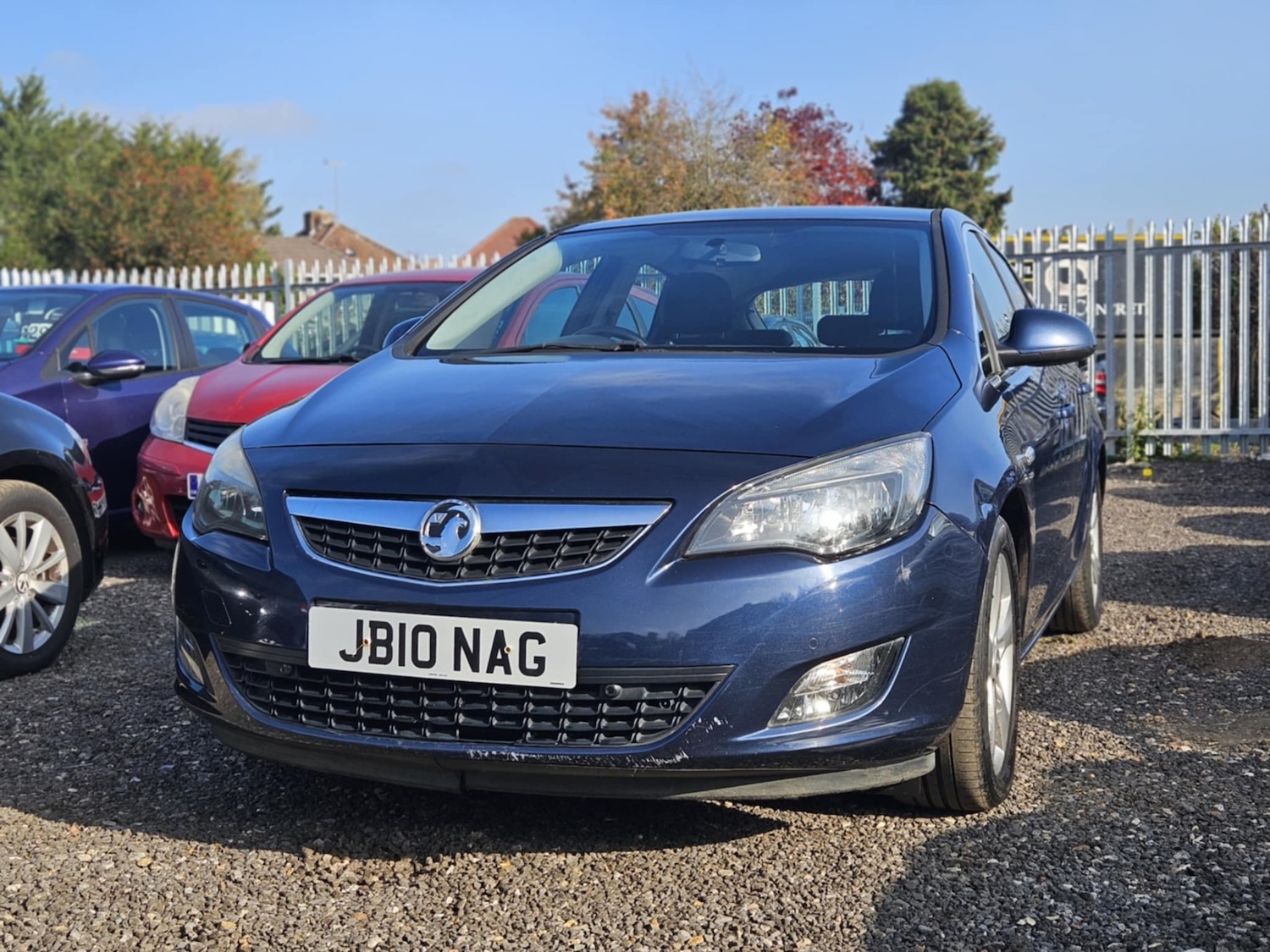 Used Vauxhall Astra 2010 for sale - 76249923: Photo 1