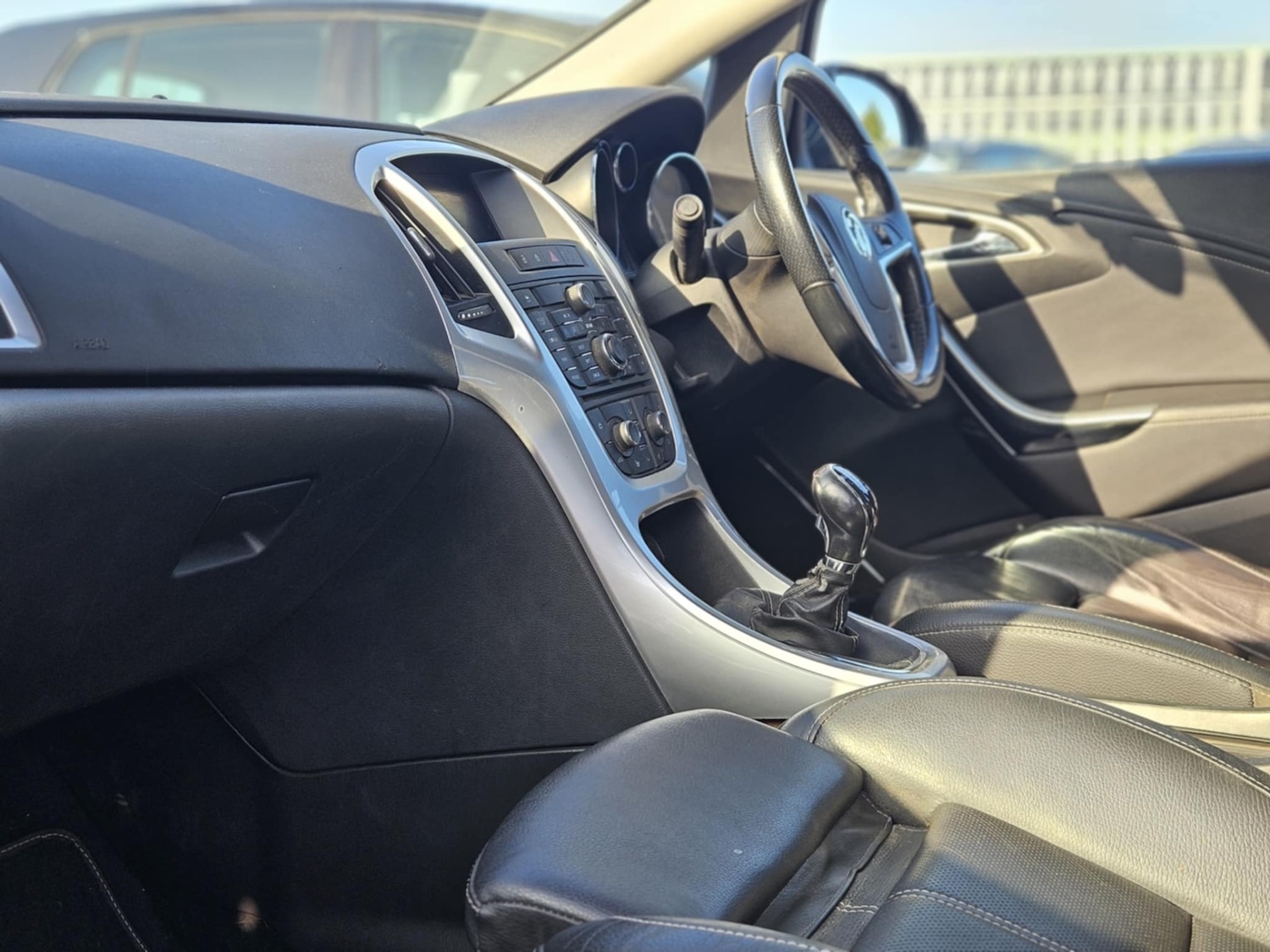 Used Vauxhall Astra 2010 for sale - 76249923: Photo 8