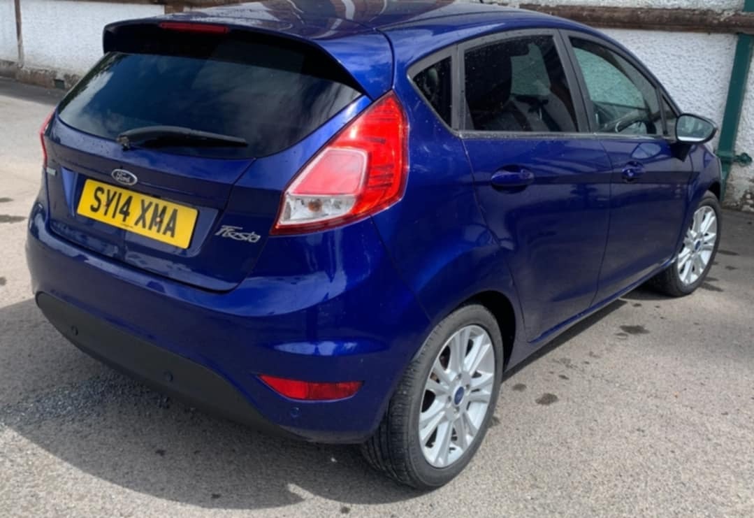 Used Ford Fiesta 2014 for sale - 76377038: Photo 4