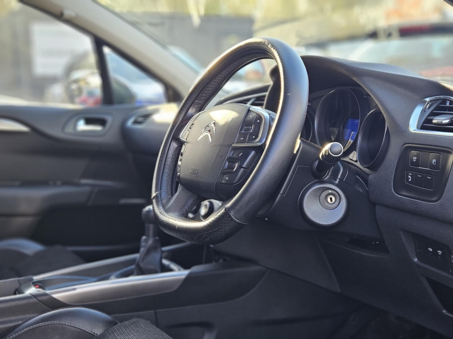 Used Citroen C4 2011 for sale - 76510958: Photo 13