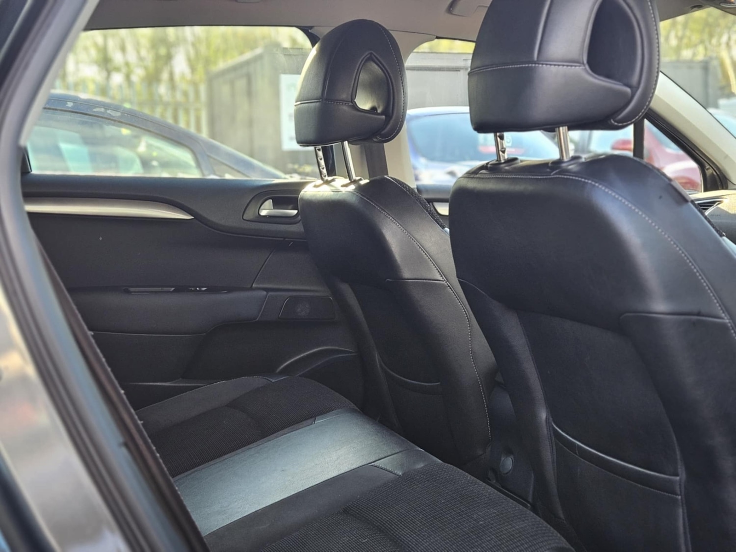 Used Citroen C4 2011 for sale - 76510958: Photo 18