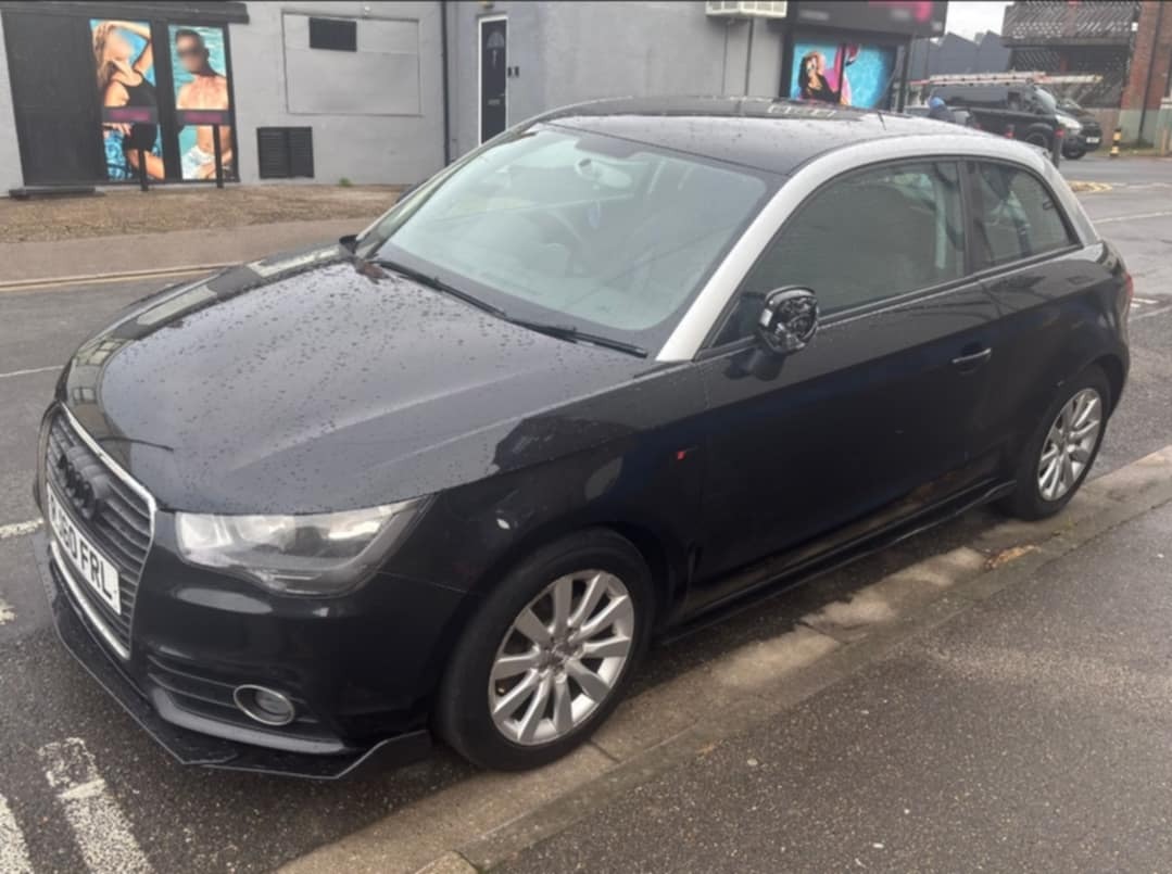 Used Audi A1 2011 for sale - 76377028: Photo 1