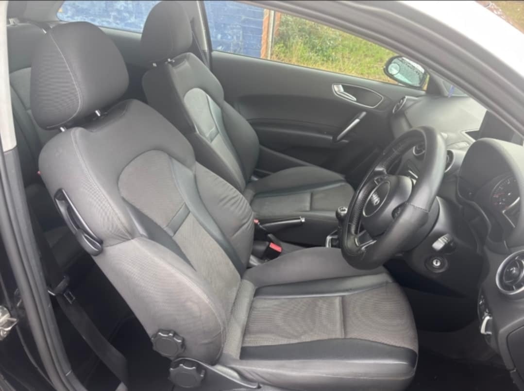 Used Audi A1 2011 for sale - 76377028: Photo 5