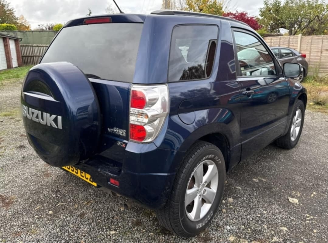 Used Suzuki Grand Vitara 2010 for sale - 76560206: Photo 3