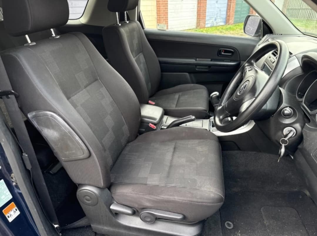 Used Suzuki Grand Vitara 2010 for sale - 76560206: Photo 6