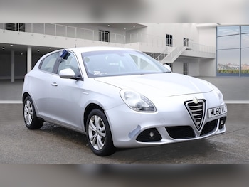 Used Alfa Romeo Giulietta 2010 for sale - 76019410: Photo 2