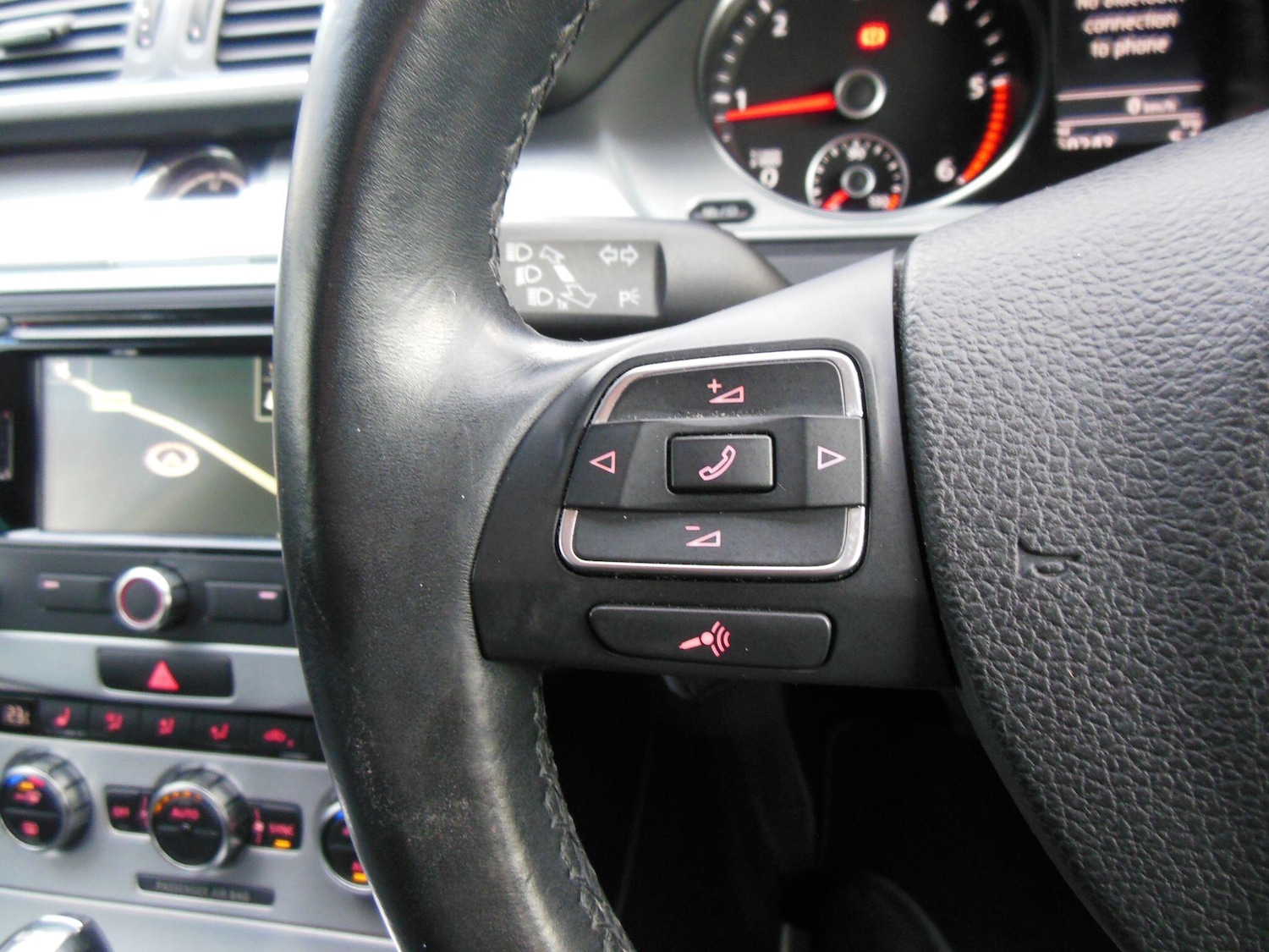 Used Volkswagen CC 2013 for sale - 77315087: Photo 25