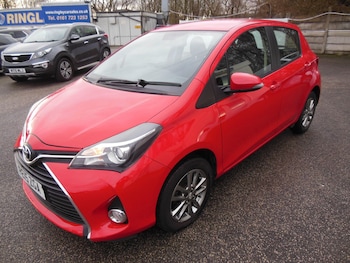 Used Toyota Yaris 2015 for sale - 77344275: Photo