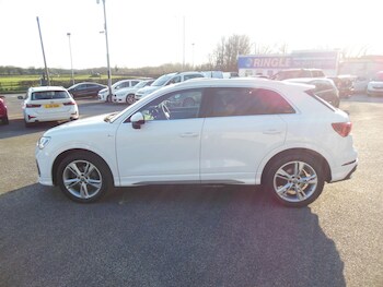 Used Audi Q3 2019 for sale - 77753749: Photo