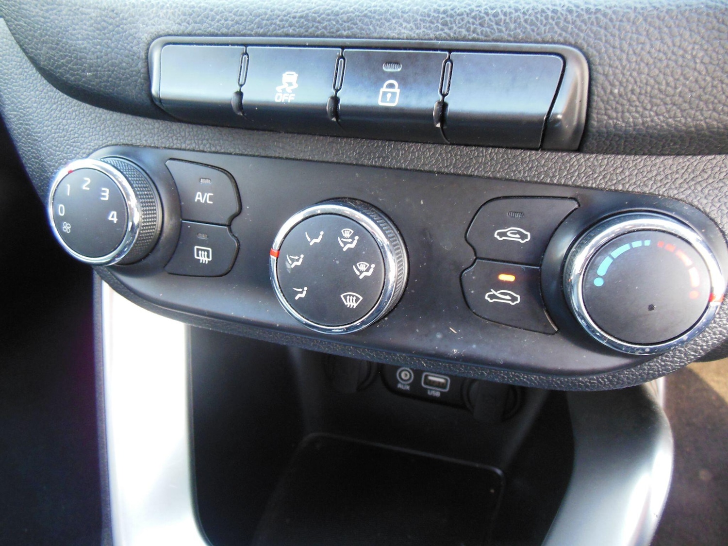 Used Kia Ceed 2016 for sale - 77737892: Photo 14