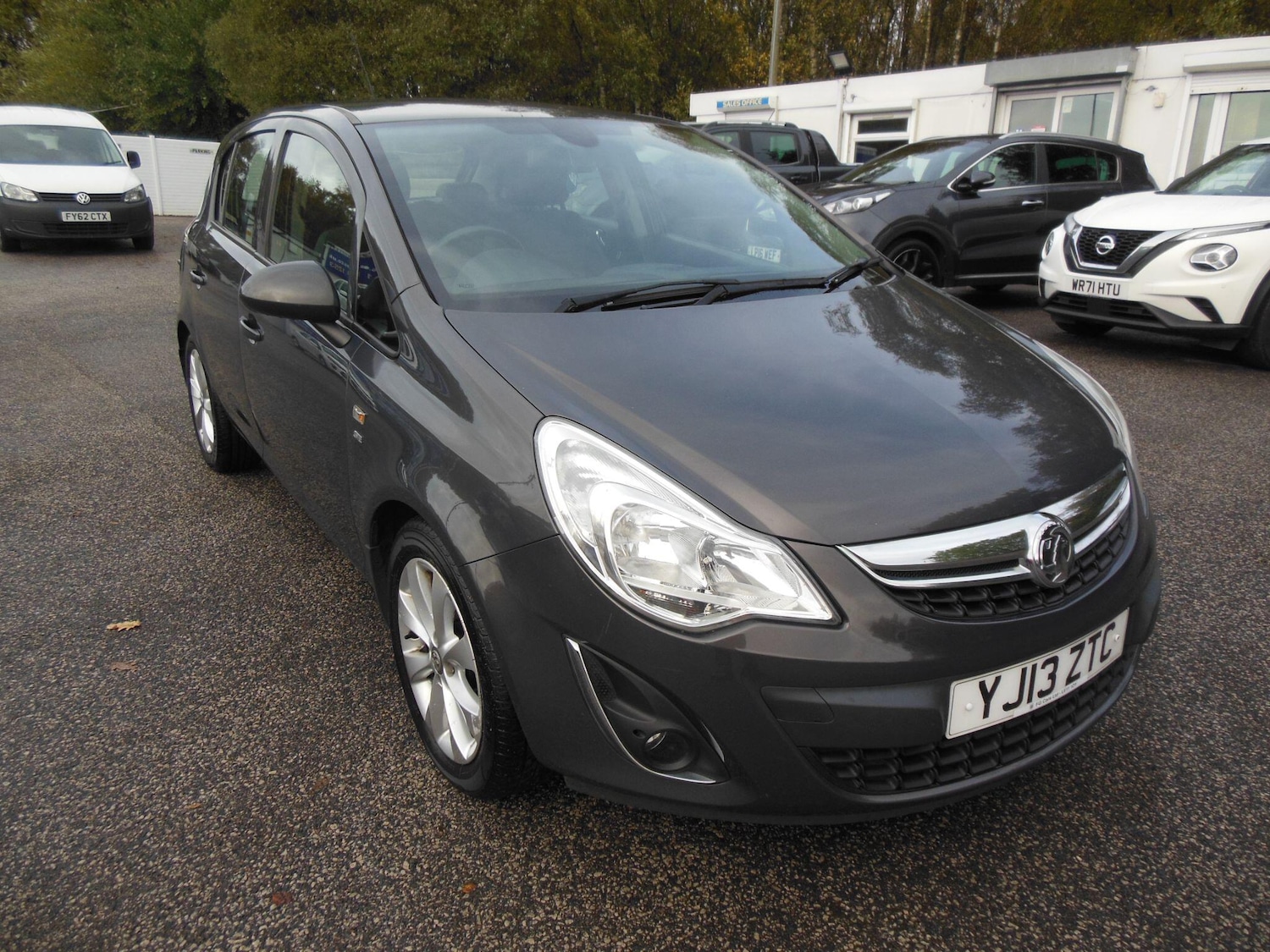Used Vauxhall Corsa 2013 for sale - 76432774: Photo 1