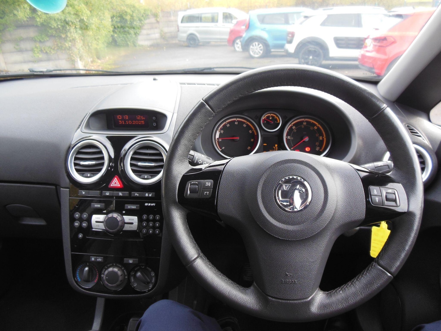 Used Vauxhall Corsa 2013 for sale - 76432774: Photo 10
