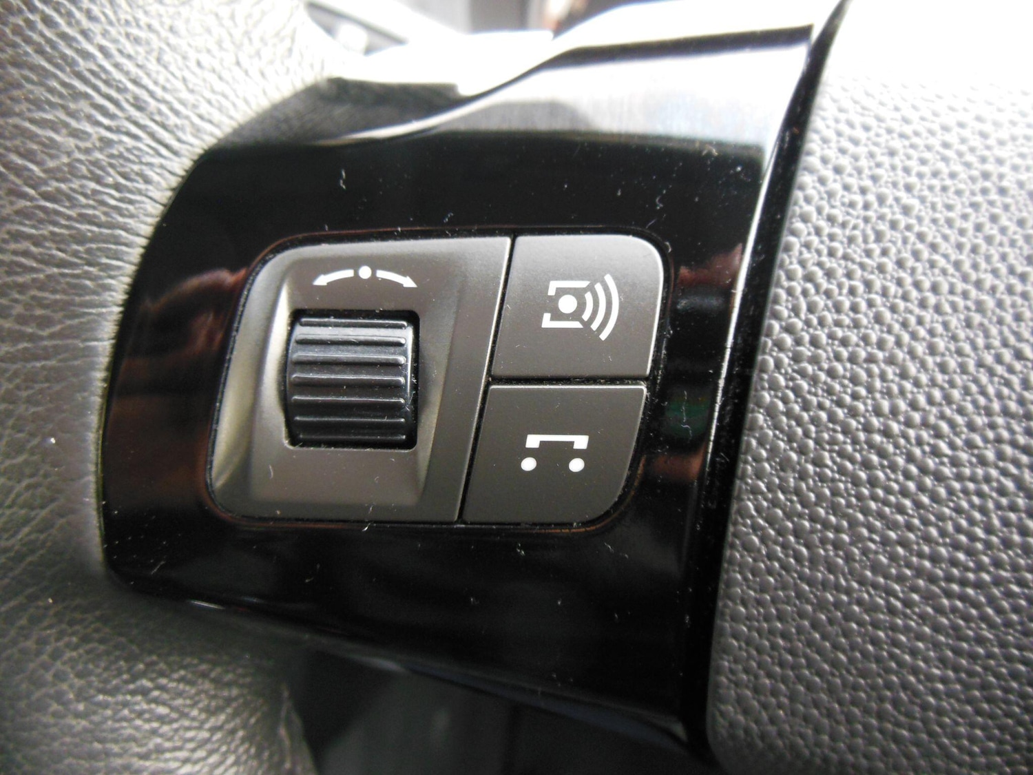 Used Vauxhall Corsa 2013 for sale - 76432774: Photo 23