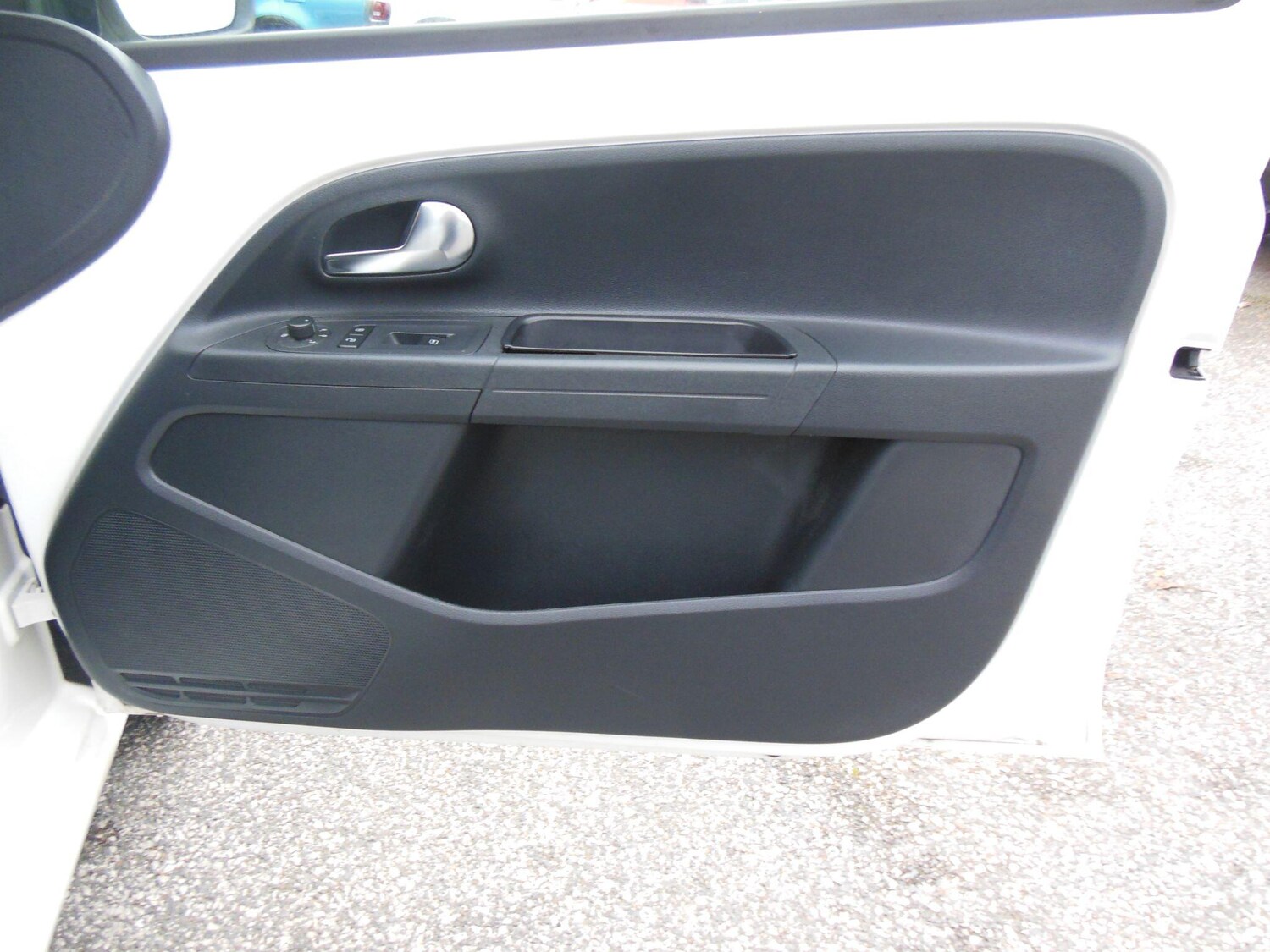 Used Volkswagen up! 2025 for sale - 76634271: Photo 15