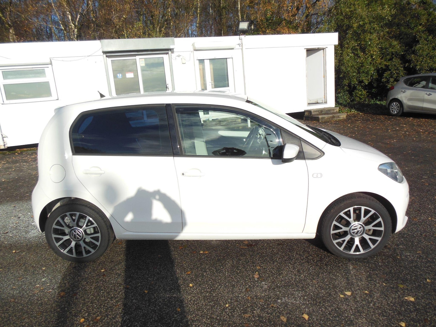 Used Volkswagen up! 2025 for sale - 76634271: Photo 8