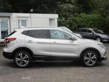 Used Nissan Qashqai 2017 for sale - 74776521: Photo