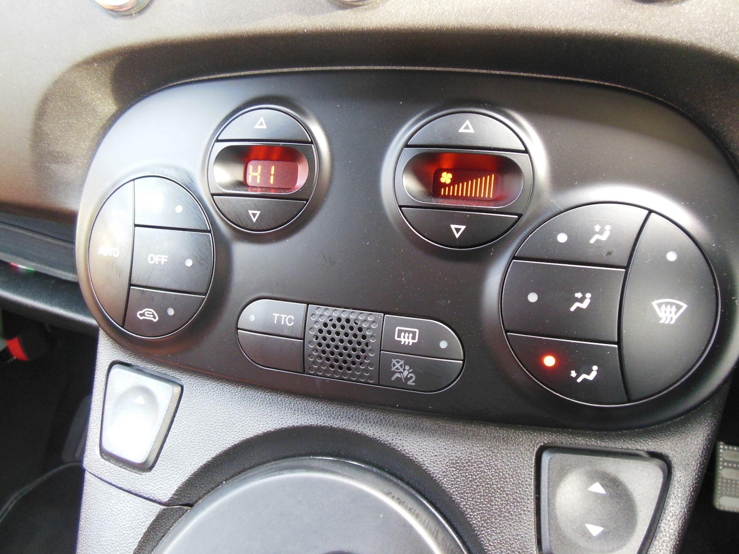 Used Abarth 595 for sale - 76850162: Photo 23