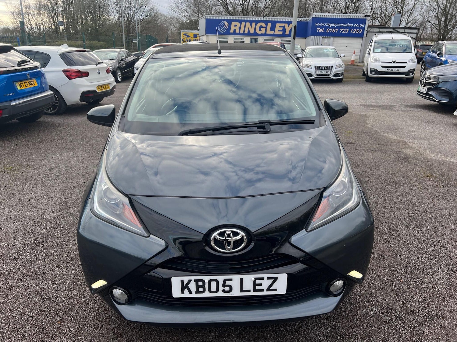 Used Toyota AYGO 2015 for sale - 78086108: Photo 2