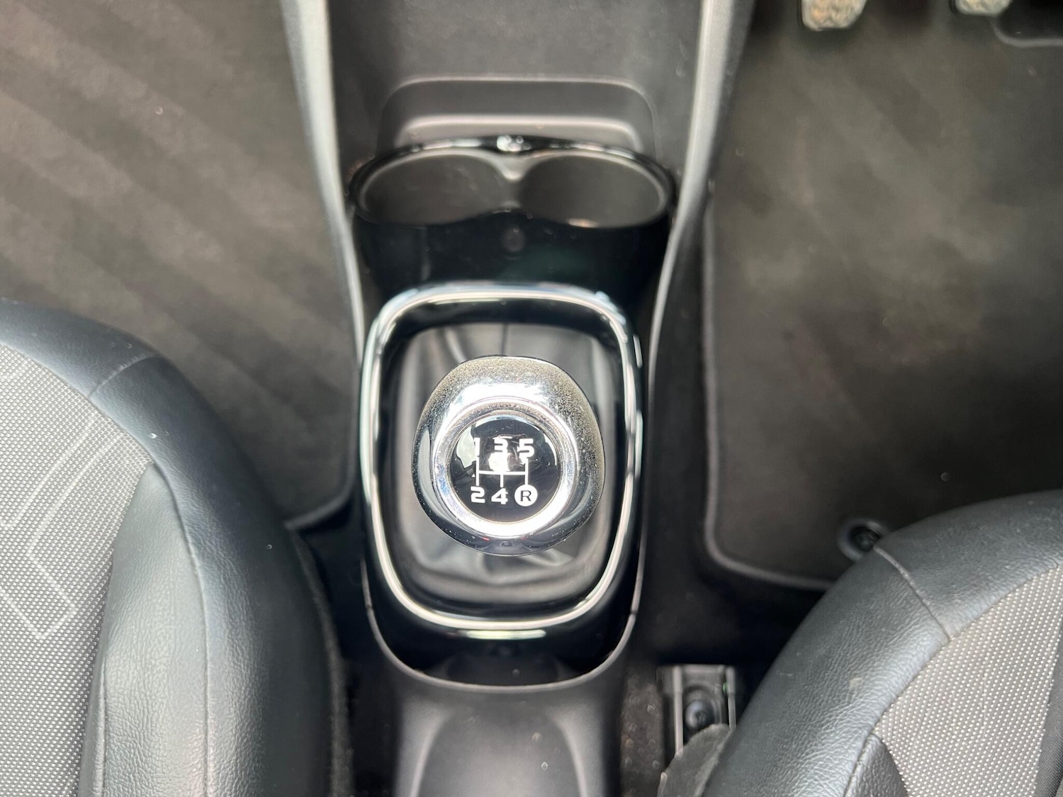 Used Toyota AYGO 2015 for sale - 78086108: Photo 21