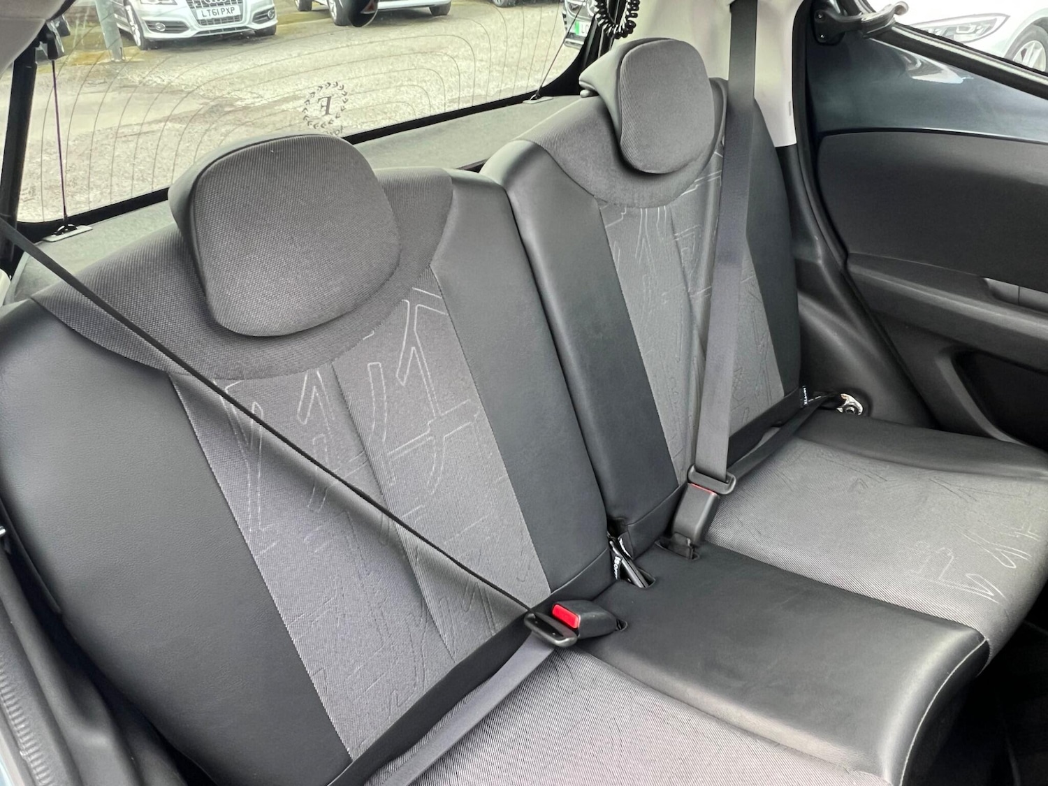 Used Toyota AYGO 2015 for sale - 78086108: Photo 23