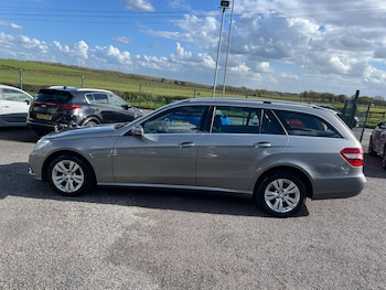 Used Mercedes-Benz E Class 2012 for sale - 78231907: Photo