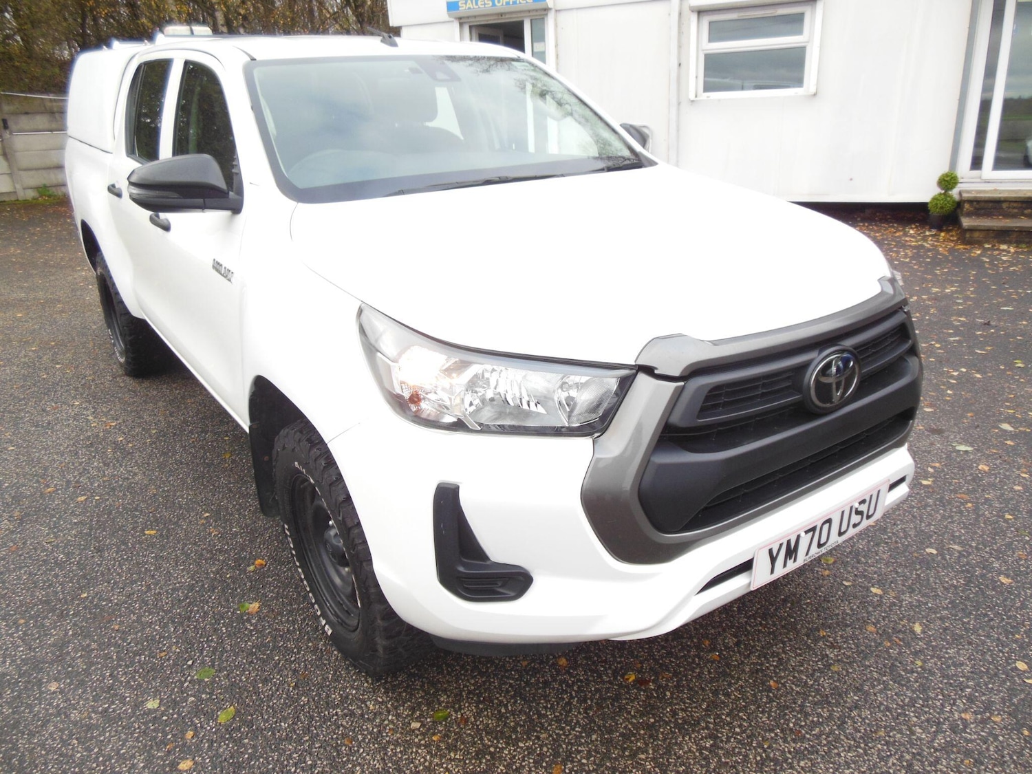 Used Toyota Hilux 2021 for sale - 76592122: Photo 1