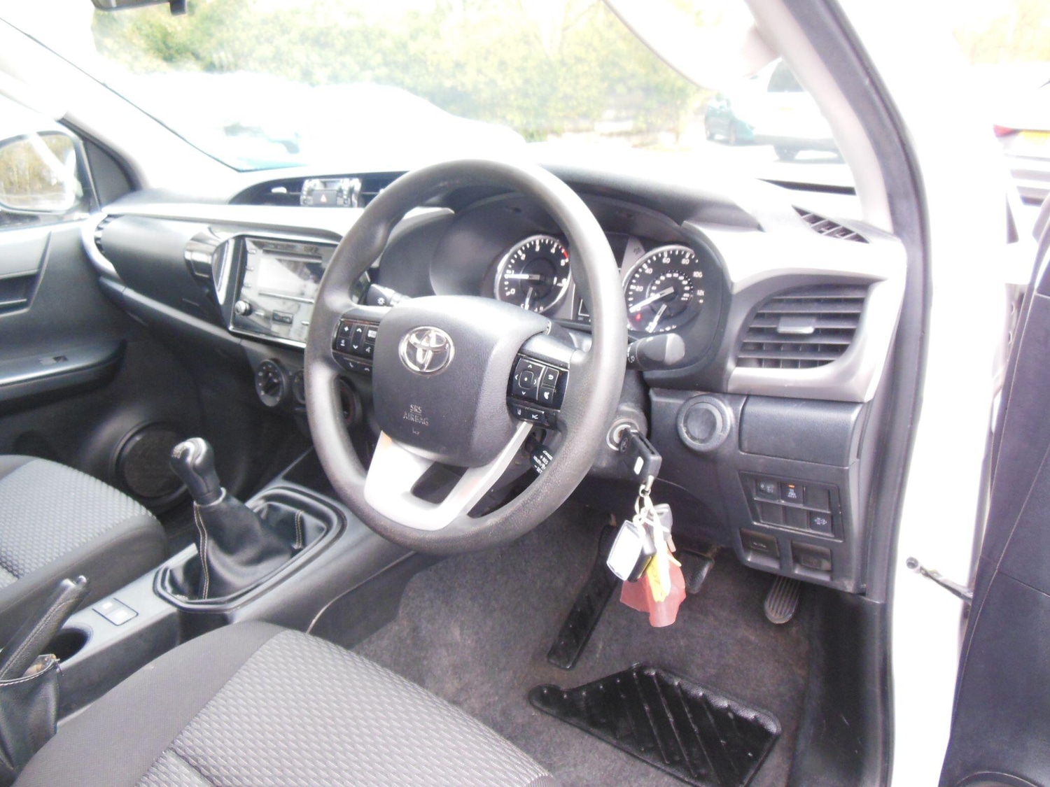 Used Toyota Hilux 2021 for sale - 76592122: Photo 18