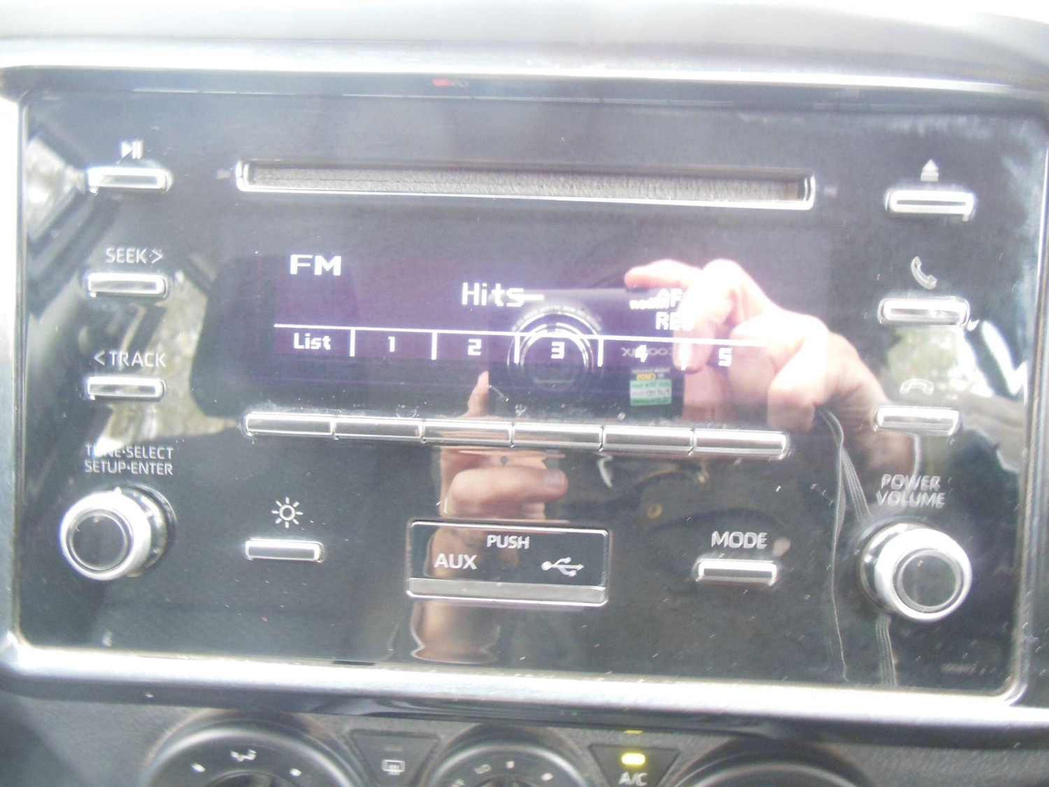 Used Toyota Hilux 2021 for sale - 76592122: Photo 24