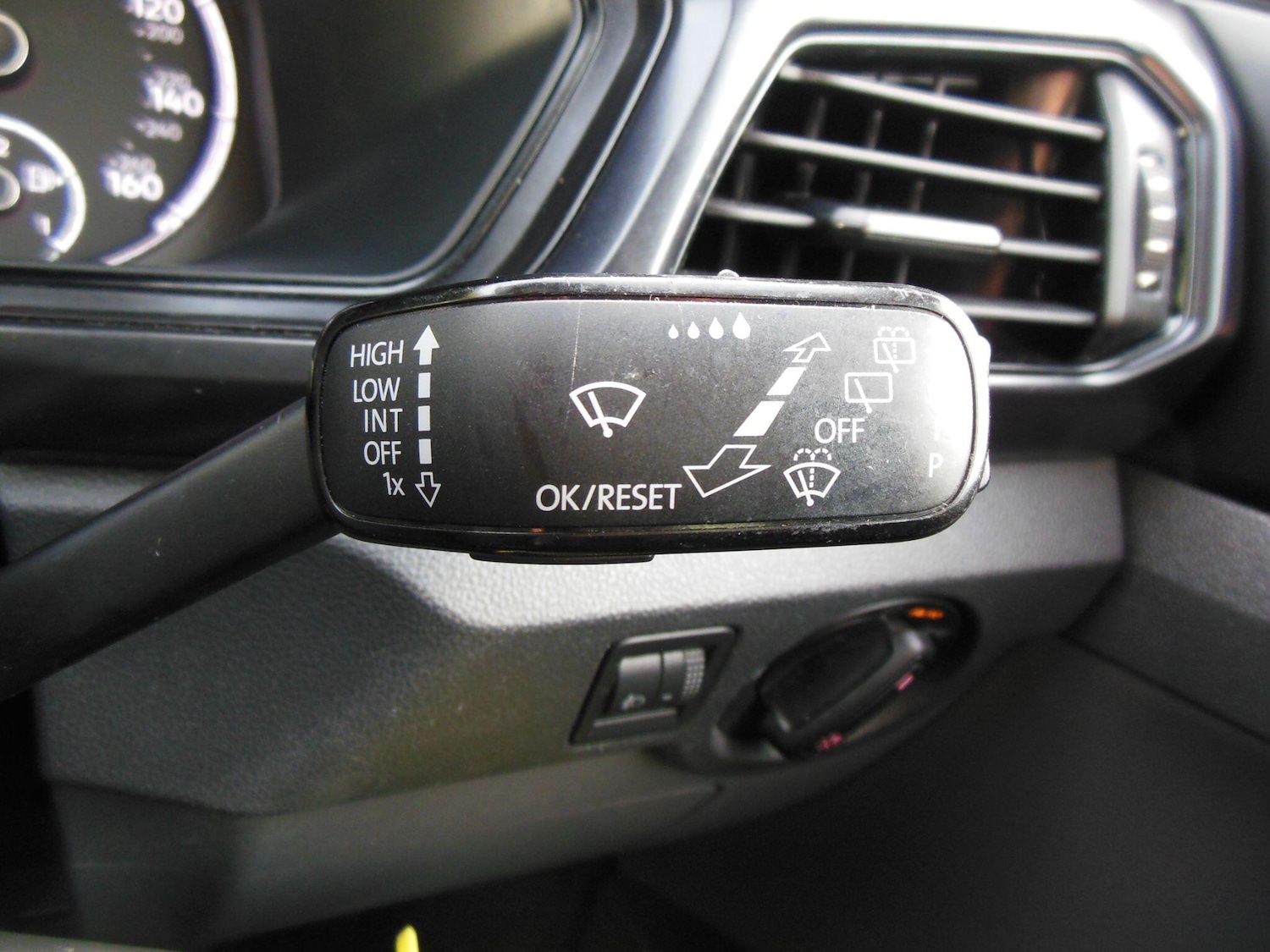 Used Volkswagen T-Cross 2020 for sale - 76424670: Photo 25