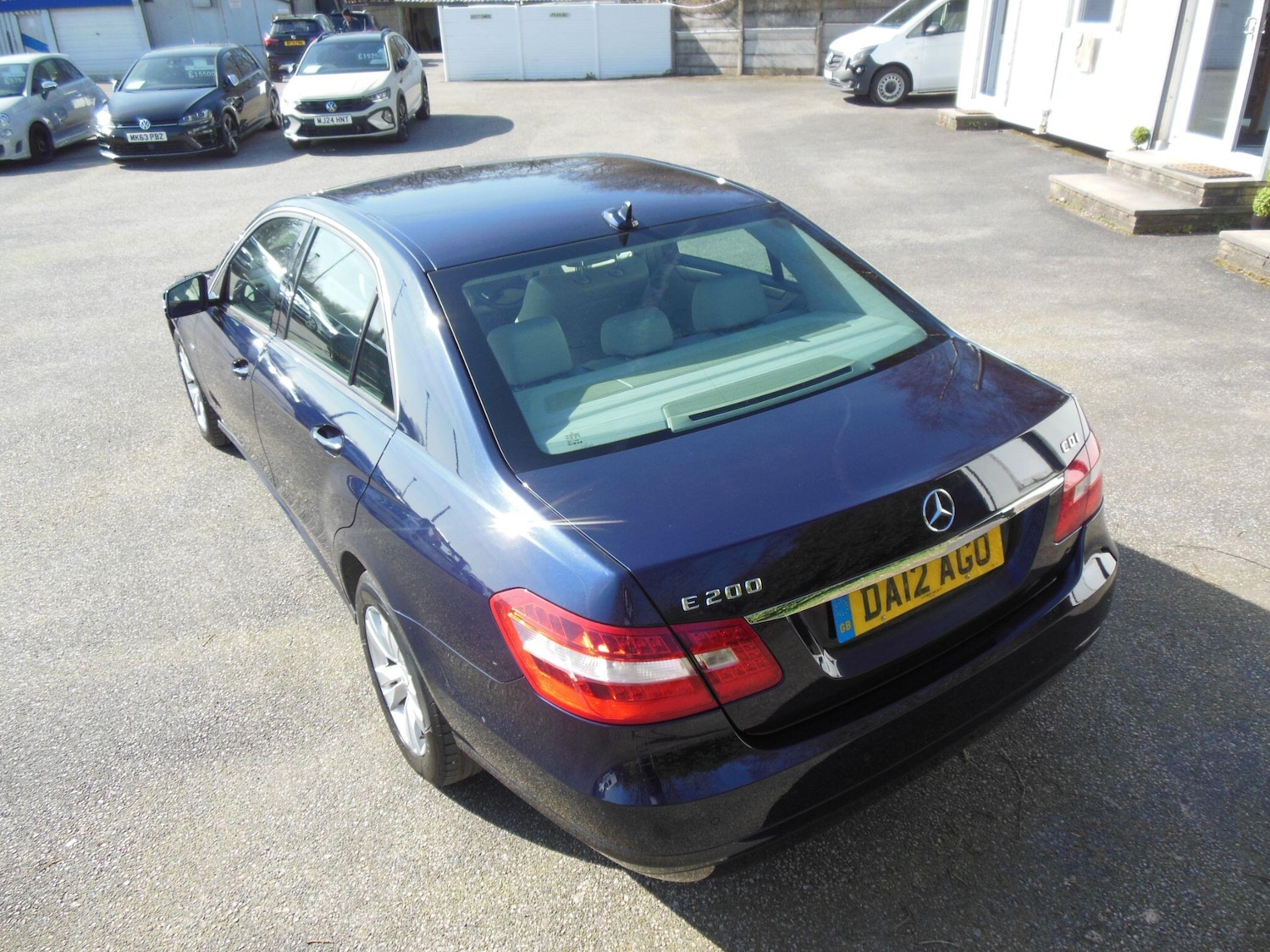 Used Mercedes-Benz E Class 2012 for sale - 77939806: Photo 10