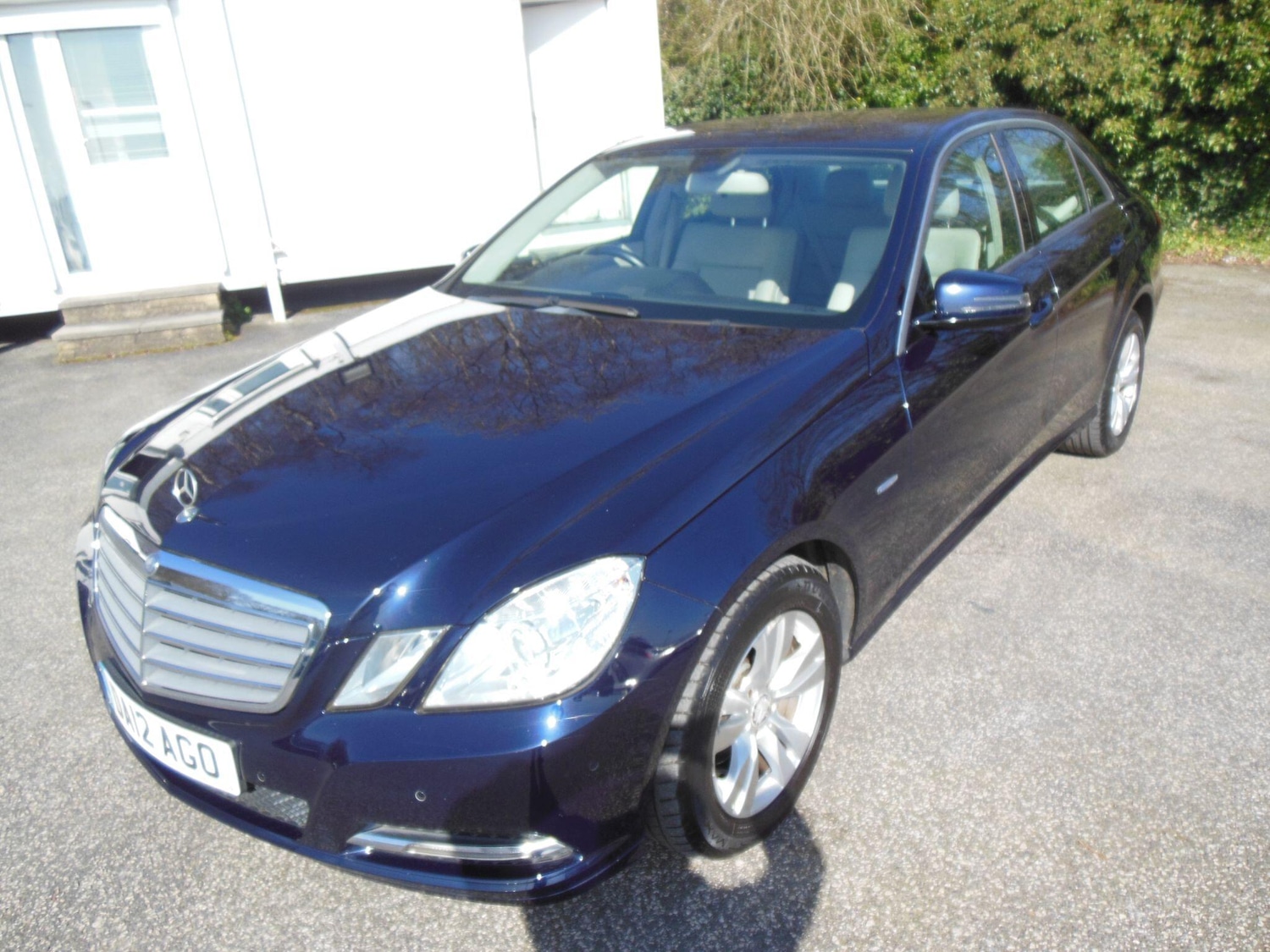 Used Mercedes-Benz E Class 2012 for sale - 77939806: Photo 3