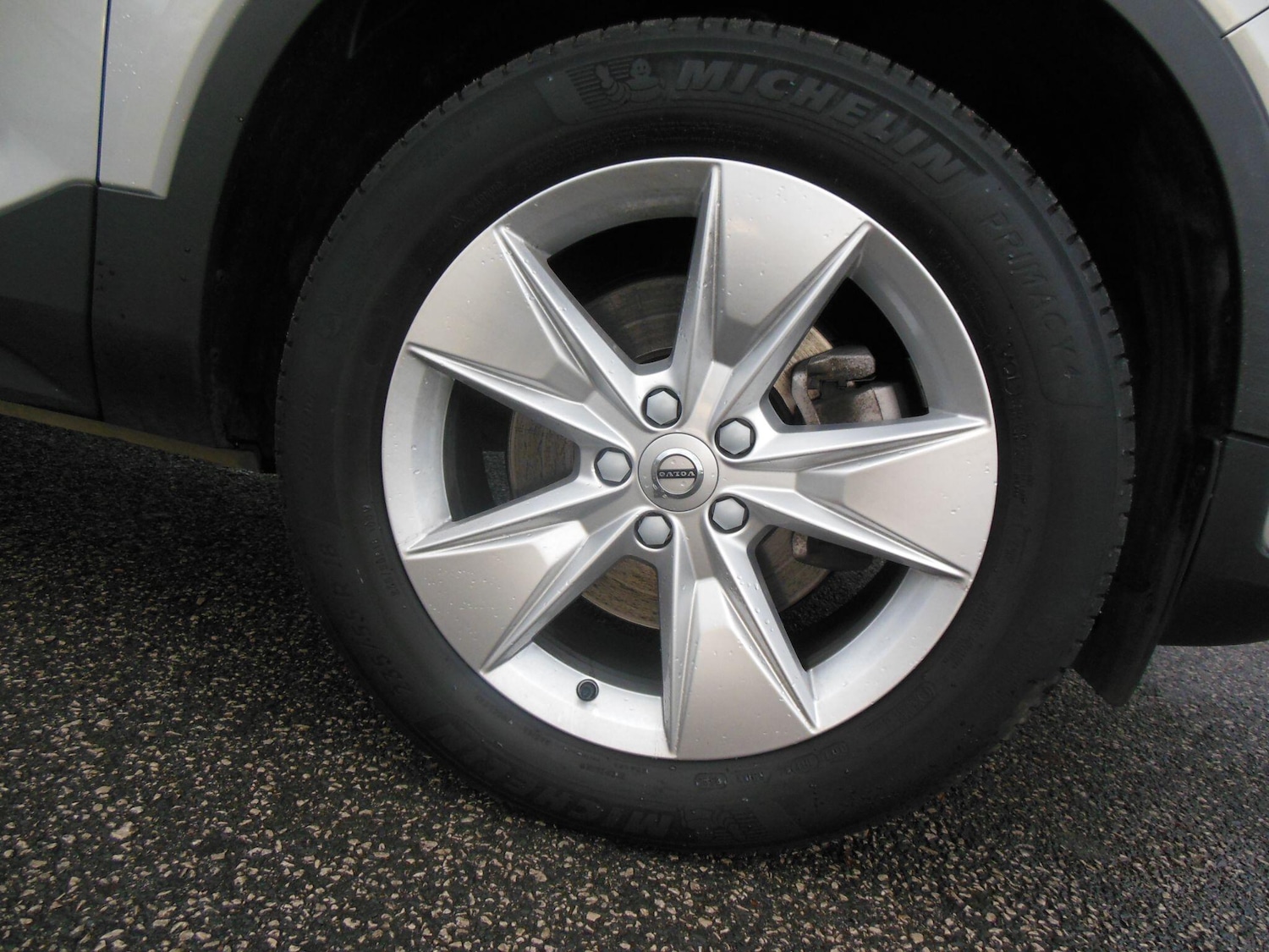 Used Volvo XC40 2023 for sale - 76832541: Photo 15