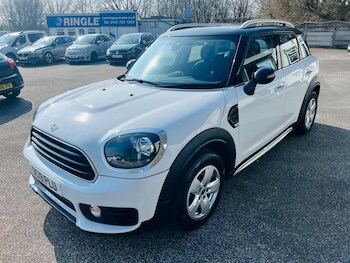 Used MINI Countryman 2019 for sale - 77978352: Photo