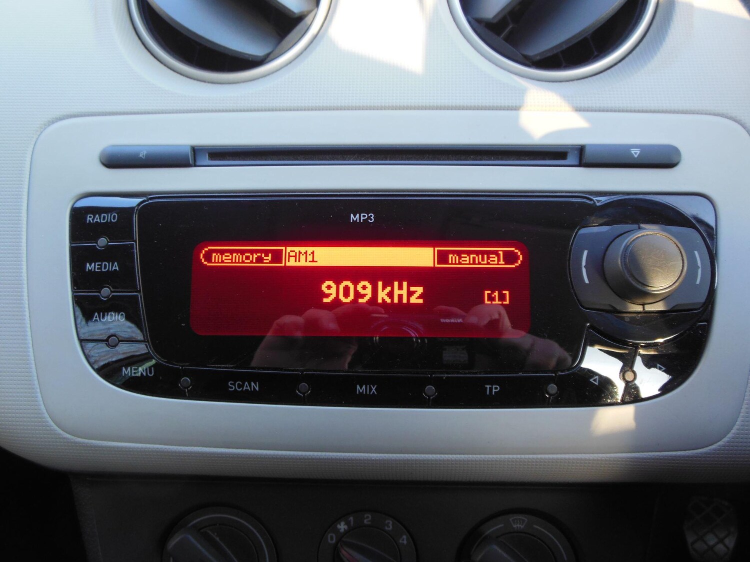 Used SEAT Ibiza for sale - 77704647: Photo 25