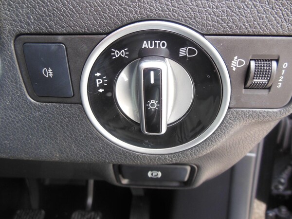 Used Mercedes-Benz A-Class 2016 for sale - 76214669: Photo 21