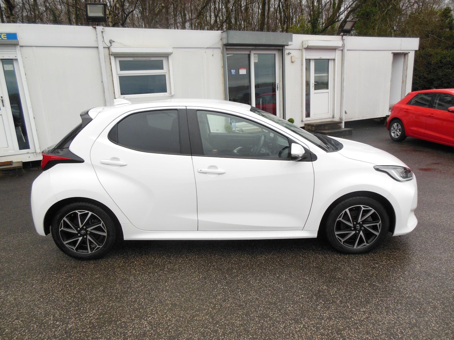 Used Toyota Yaris 2022 for sale - 77291284: Photo 8