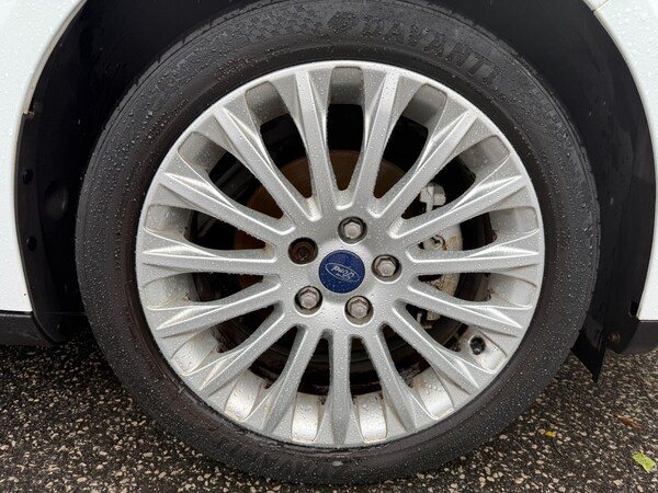 Used Ford Focus 2013 for sale - 76175316: Photo 12