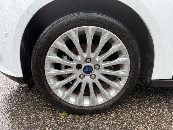 Used Ford Focus 2013 for sale - 76175316: Photo 13