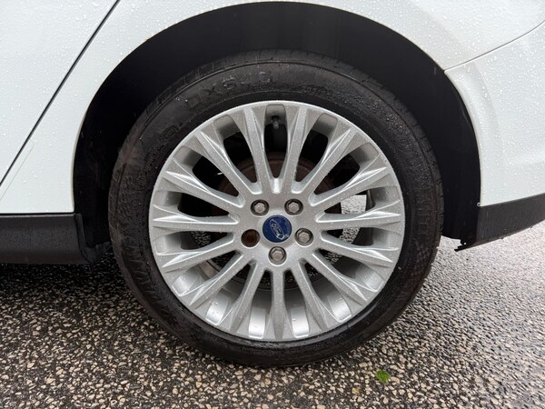 Used Ford Focus 2013 for sale - 76175316: Photo 14