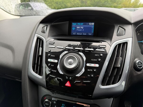 Used Ford Focus 2013 for sale - 76175316: Photo 20
