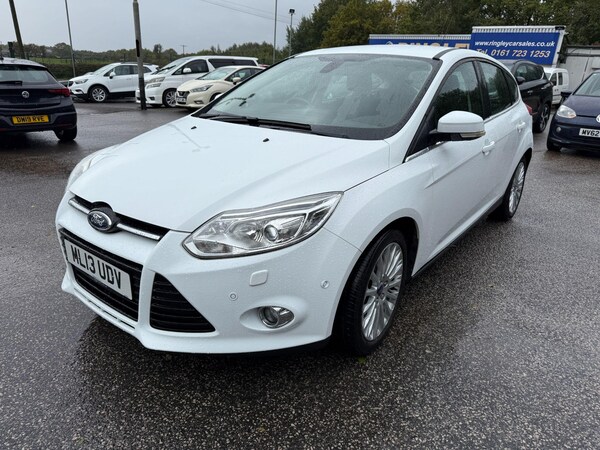 Used Ford Focus 2013 for sale - 76175316: Photo 2