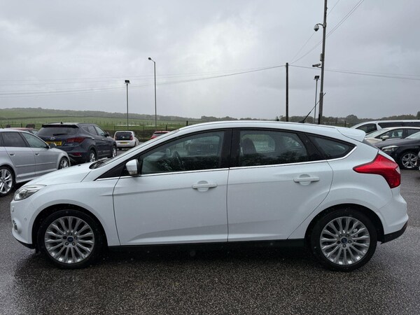 Used Ford Focus 2013 for sale - 76175316: Photo 4