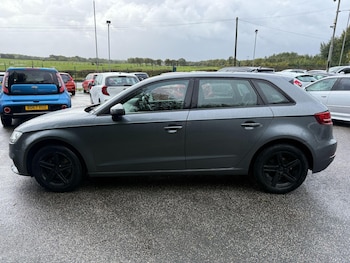 Used Audi A3 2017 for sale - 76174621: Photo 4