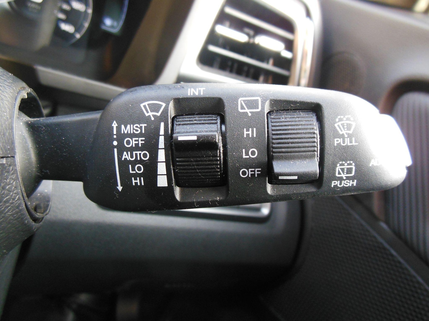 Used Ssangyong Tivoli 2022 for sale - 76658695: Photo 18