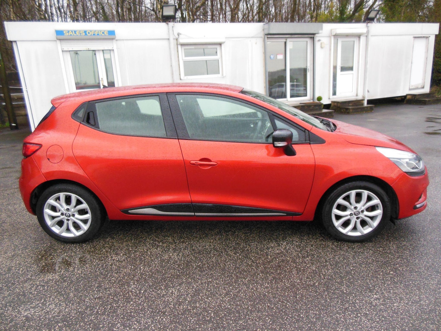 Used Renault Clio 2017 for sale - 77174984: Photo 8