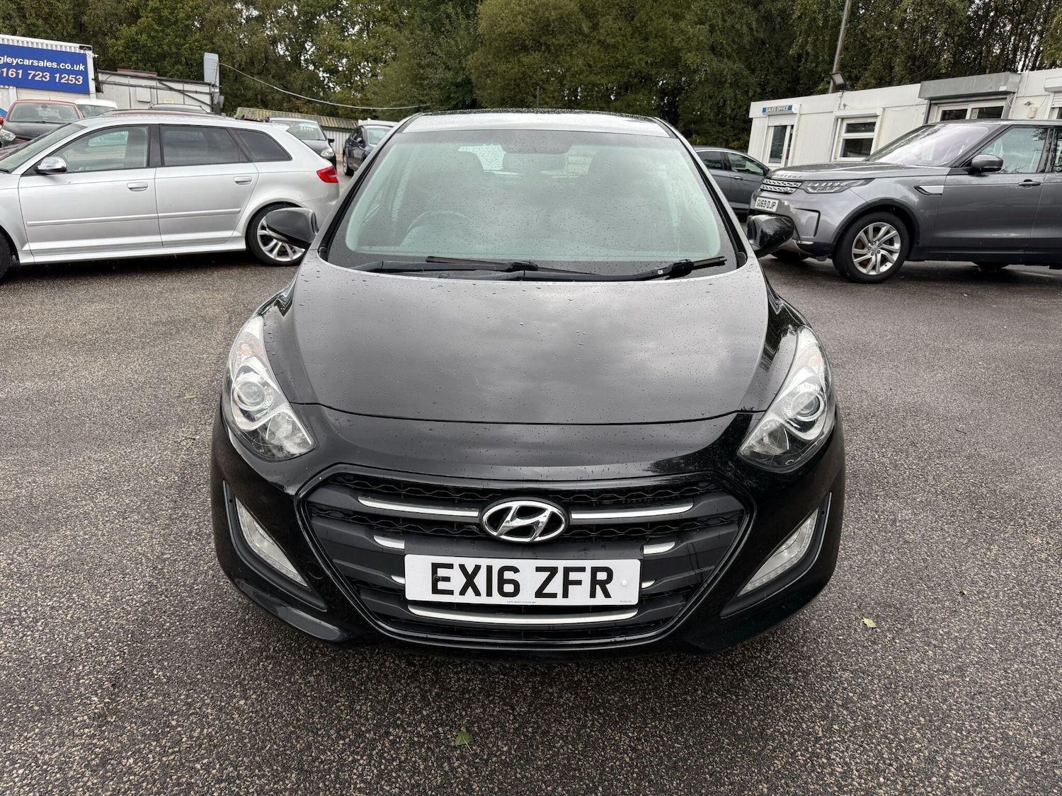 Used Hyundai i30 2016 for sale - 76179311: Photo 2