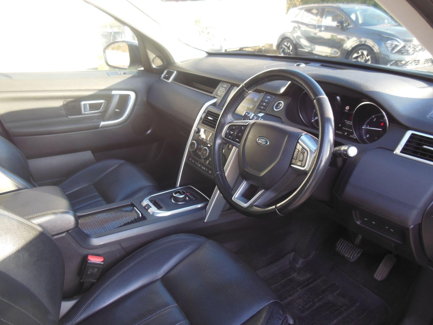 Used Land Rover Discovery Sport 2016 for sale - 77049896: Photo 10