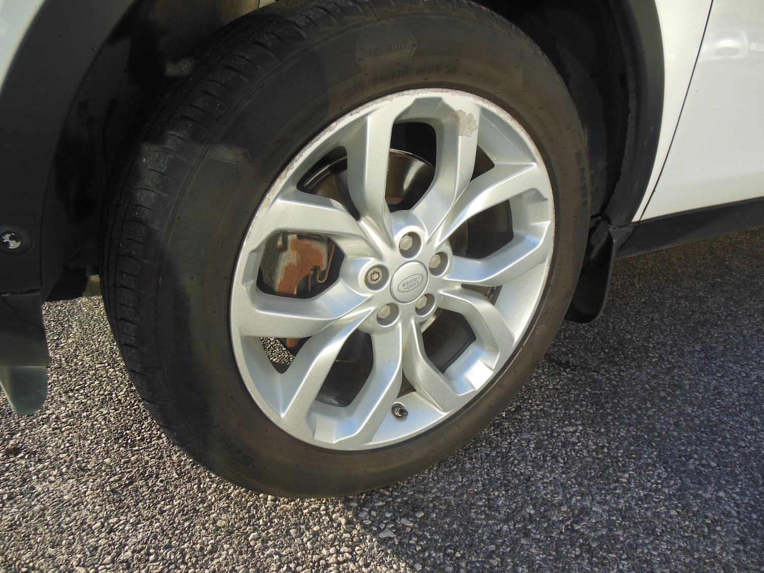 Used Land Rover Discovery Sport 2016 for sale - 77049896: Photo 14