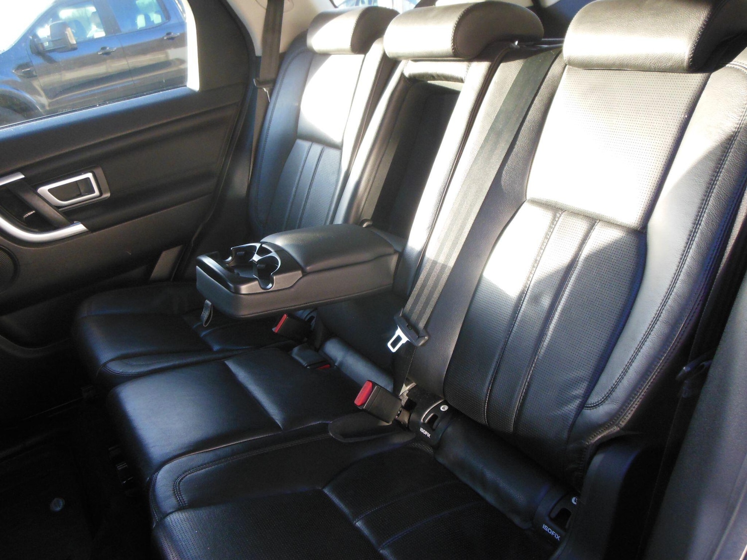 Used Land Rover Discovery Sport 2016 for sale - 77049896: Photo 19